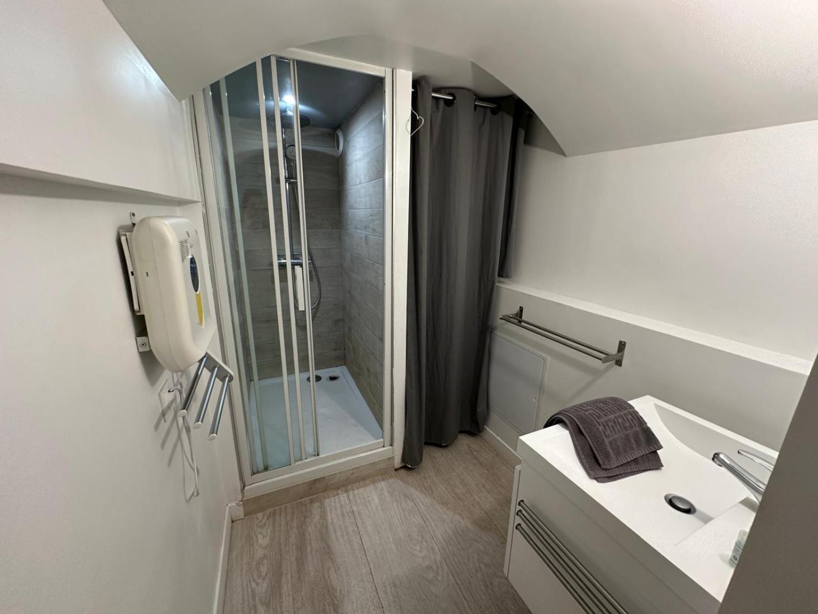 Viens Dans Mon Beau Jardin ! 012 Apartment Rouen Exterior photo
